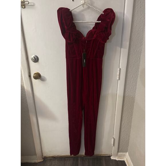 Fashion Nova Vivian Velvet Corset Jumpsuit  M NEW Renaissance Cosplay Goth Punk - Picture 4 of 12